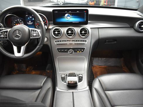 Used 2019 Mercedes-Benz C 300 4MATIC Sedan image 14
