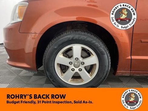 Used 2012 Dodge Grand Caravan SXT w/ Entertainment Group 1 image 16