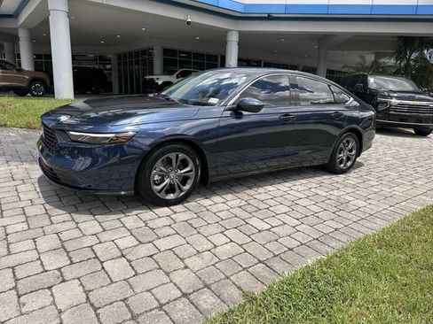Used 2024 Honda Accord EX-L image 21