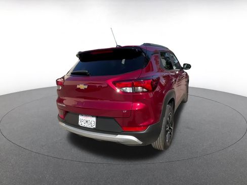 Used 2025 Chevrolet TrailBlazer LT image 14