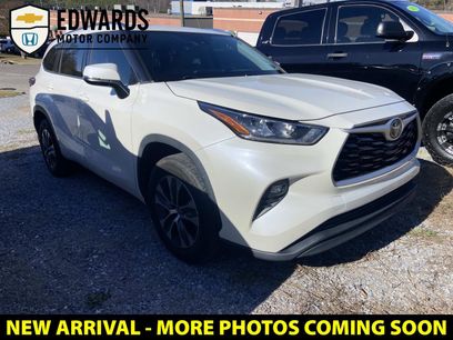 Used 2020 Toyota Highlander XLE