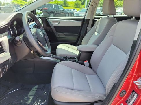 Used 2016 Toyota Corolla LE FWD image 16