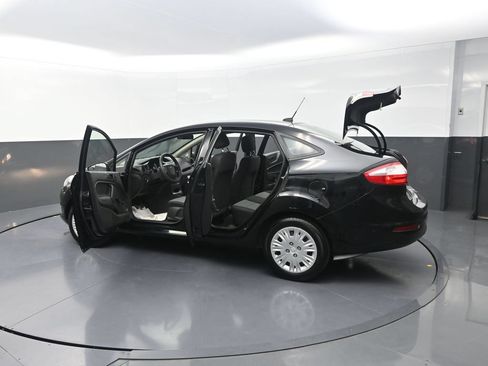 Used 2019 Ford Fiesta S FWD image 34
