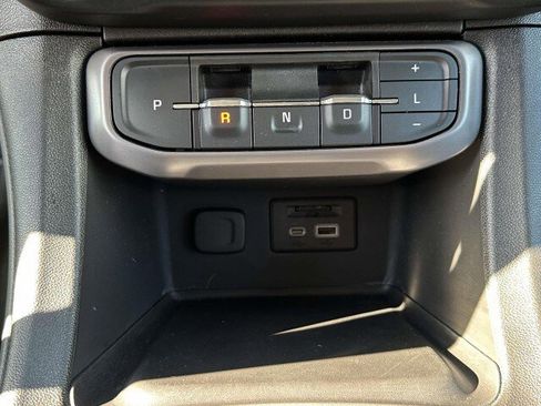 Used 2023 GMC Acadia AT4 w/ Technology Package image 23