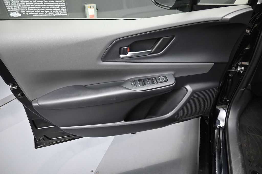 Certified 2024 Toyota Prius XLE FWD image 11
