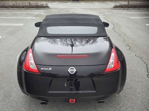 Used 2013 Nissan 370Z Touring w/ Sport Pkg image 36