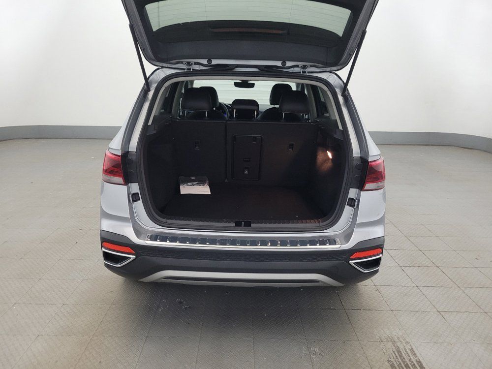 Used 2023 Volkswagen Taos SE AWD/4WD image 29