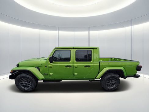 New 2026 Jeep Gladiator Sport AWD/4WD image 9