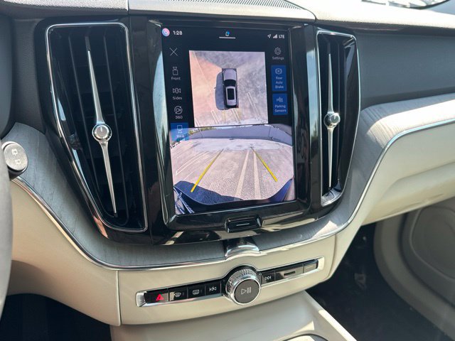 Certified 2024 Volvo XC60 T8 Plus w/ Climate Package AWD/4WD image 23