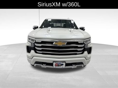 Certified 2023 Chevrolet Silverado 1500 High Country w/ Technology Package image 9