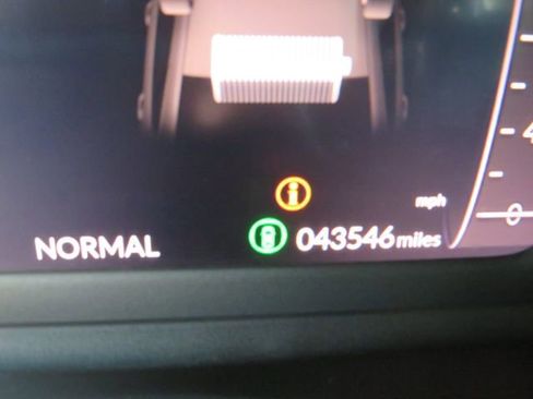 Used 2023 Honda Accord Touring image 40