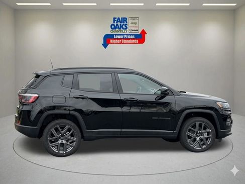 New 2026 Jeep Compass Limited w/ Sun, Sound & Navigation Group image 5