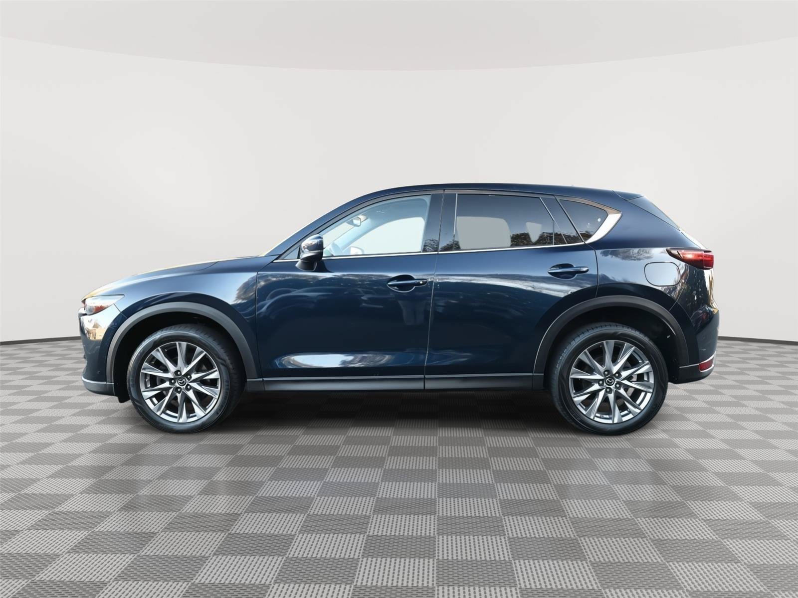 Used 2019 MAZDA CX-5 Grand Touring Reserve AWD/4WD image 4