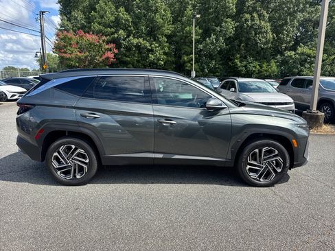 New 2025 Hyundai Tucson Limited image 4