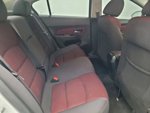 Used 2014 Chevrolet Cruze LT image 19