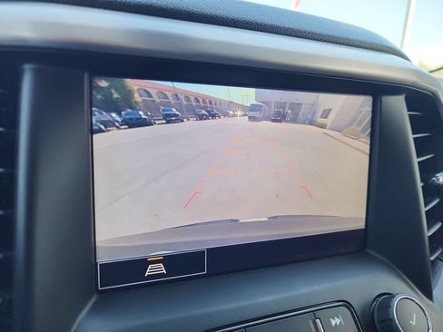 Certified 2023 GMC Acadia SLT AWD/4WD image 17