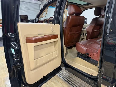Used 2013 Ford F250 King Ranch w/ FX4 Off Road Pkg image 15