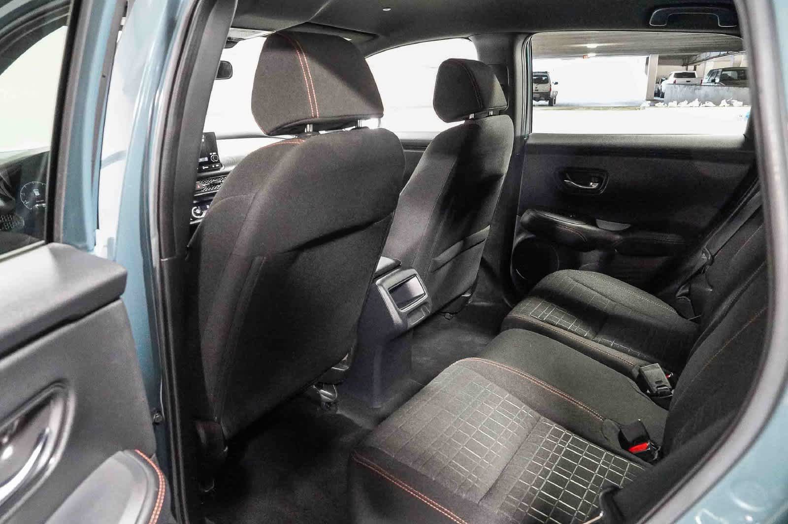 Used 2024 Honda HR-V Sport image 18