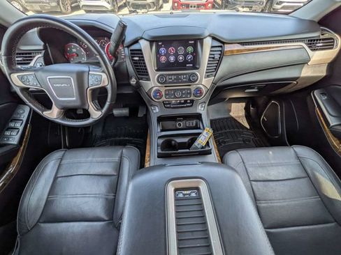 Used 2016 GMC Yukon Denali AWD/4WD image 15