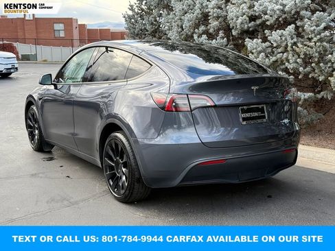 Used 2023 Tesla Model Y Long Range image 5