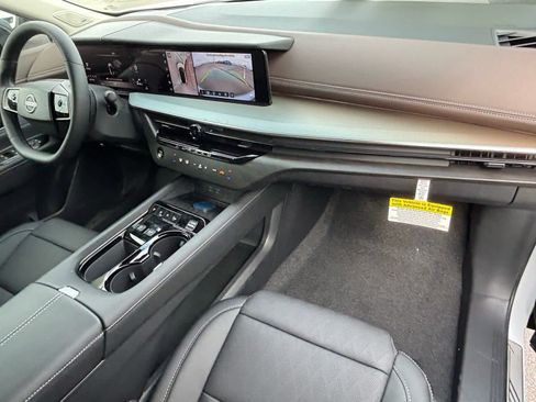 New 2026 Nissan Murano Platinum image 11