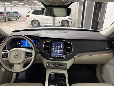 Used 2023 Volvo XC90 B6 Plus AWD/4WD image 8