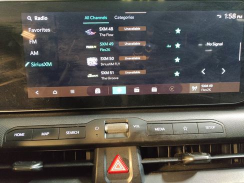 Used 2025 Kia K4 FWD image 25