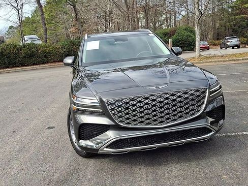 Used 2025 Genesis GV80 2.5T Advanced image 3