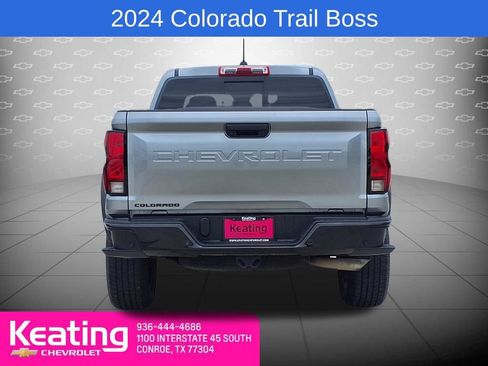 Used 2024 Chevrolet Colorado Trail Boss w/ Safety Package AWD/4WD image 7
