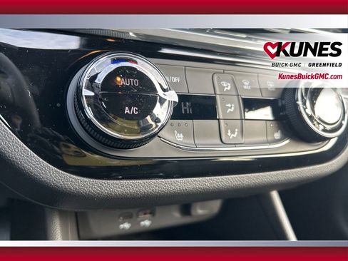 New 2026 Buick Envista Sport Touring w/ Convenience I Package image 27