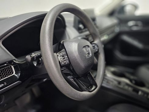 Used 2022 Honda Civic LX image 8