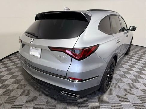 Used 2025 Acura MDX A-Spec image 6