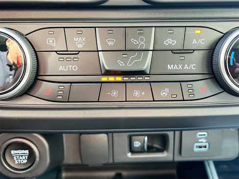 Used 2024 Ford Maverick Tremor w/ Tremor Off-Road Package image 23