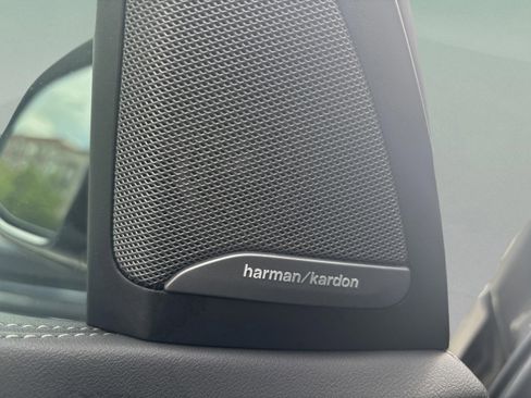 Used 2026 BMW X5 xDrive40i w/ M Sport Package image 20