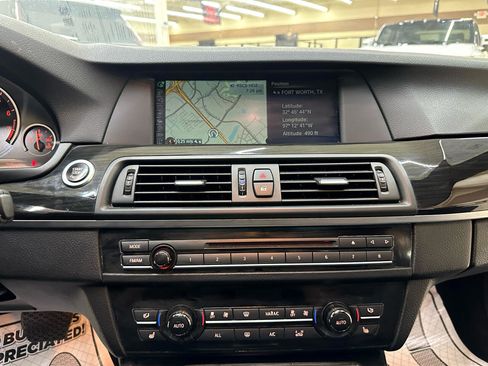 Used 2013 BMW 550i Sedan image 27