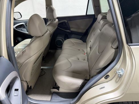 Used 2007 Toyota RAV4 Limited FWD image 21