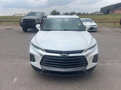 Used 2022 Chevrolet Blazer Premier w/ Enhanced Convenience Package image 2