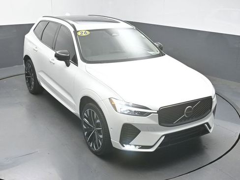 Used 2026 Volvo XC60 B5 Ultra w/ Protection Package Premier AWD/4WD image 42