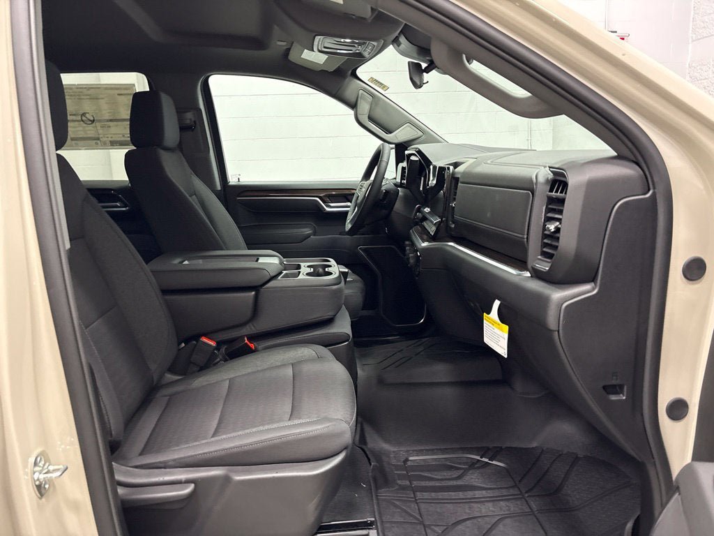 New 2026 Chevrolet Silverado 1500 RST w/ RST Select Package AWD/4WD image 39