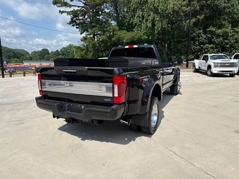 Used 2022 Ford F450 Platinum w/ FX4 Off-Road Package AWD/4WD image 6