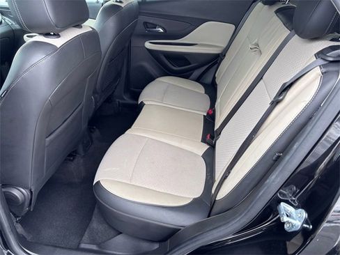 Used 2020 Buick Encore Preferred image 22