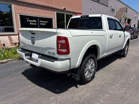 Used 2022 RAM 2500 Limited AWD/4WD image 32
