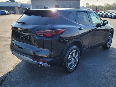 Used 2025 Chevrolet Blazer LT AWD/4WD image 12
