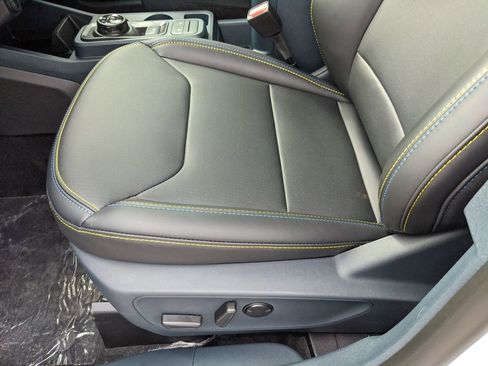 New 2026 Ford Maverick Lobo AWD/4WD image 18