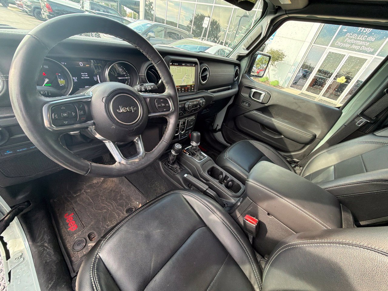 Used 2023 Jeep Wrangler Unlimited Sahara w/ Cold Weather Group AWD/4WD image 19