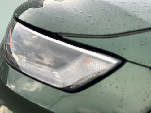 Used 2023 Toyota Highlander XLE FWD image 24