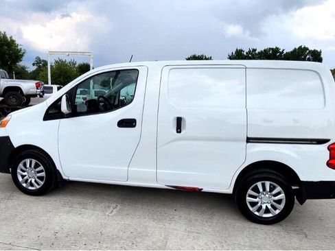 Used 2020 Nissan NV200 SV image 13