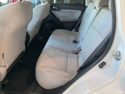 Used 2014 Subaru Forester 2.5i Premium w/ All-Weather Package image 19