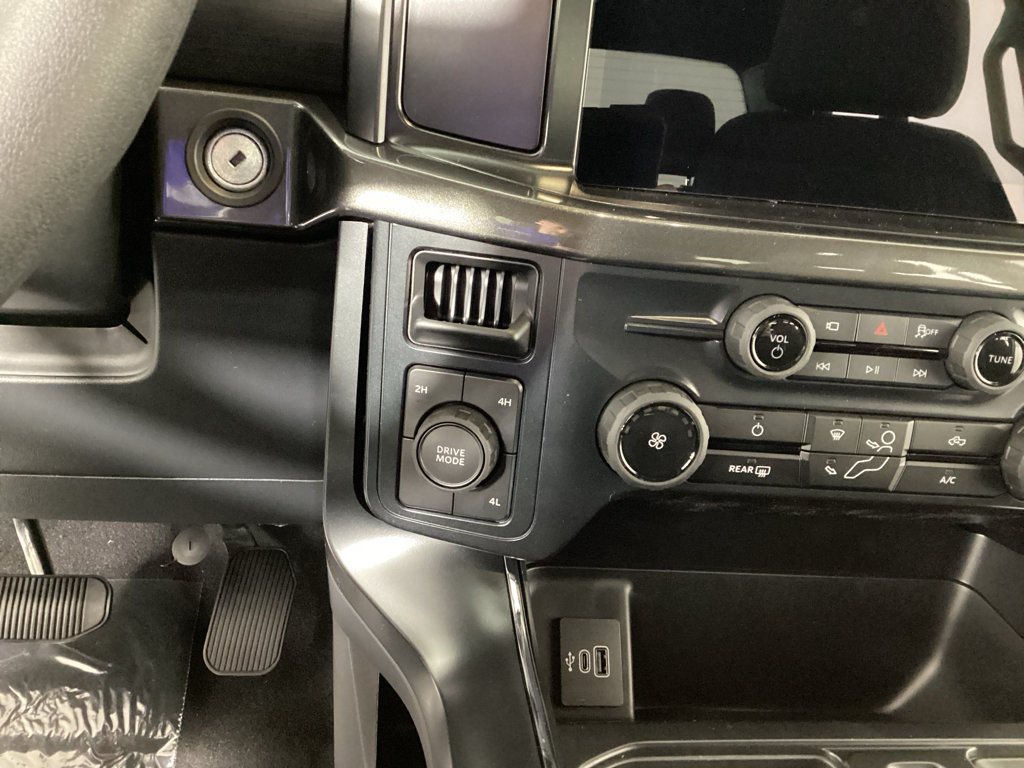 New 2026 Ford F150 STX w/ Equipment Group 200A AWD/4WD image 20