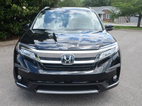 Used 2022 Honda Pilot Touring image 8